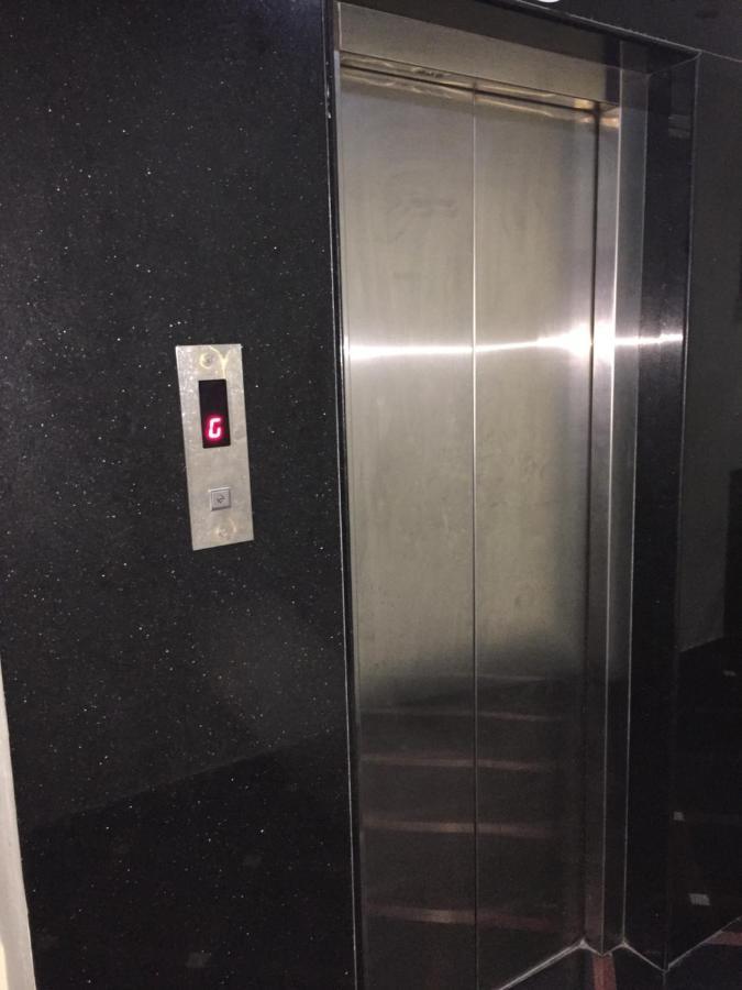 苏普拉巴斯大厦酒店 蒂鲁帕蒂 外观 照片